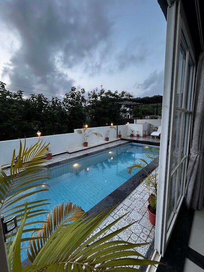 Coastal Diaries Restaurant — Pool