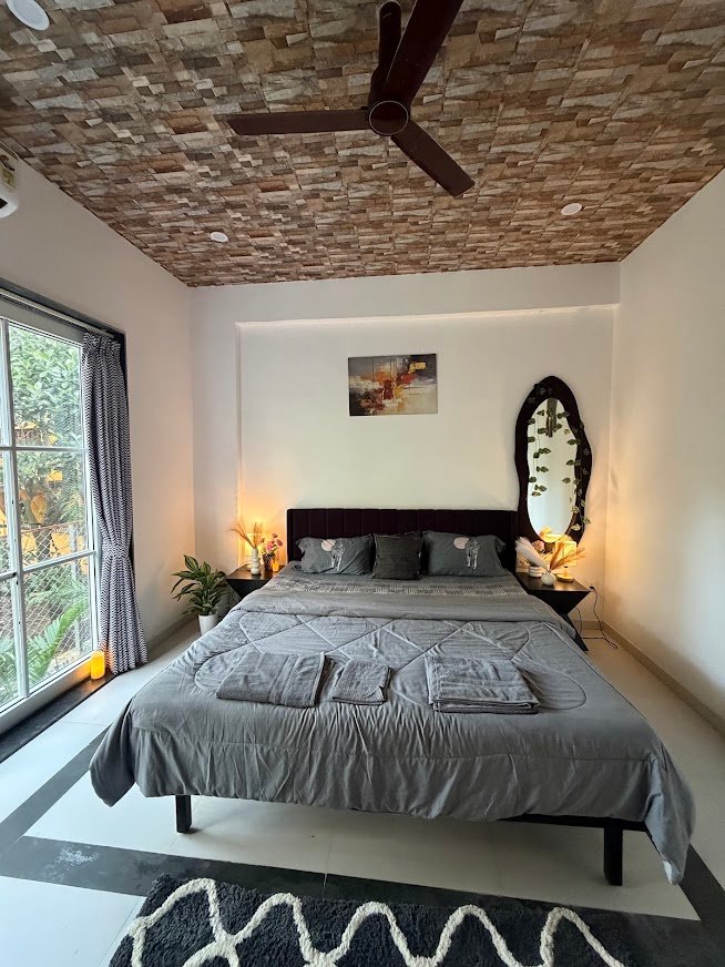 Coastal Diaries Restaurant — Bedroom