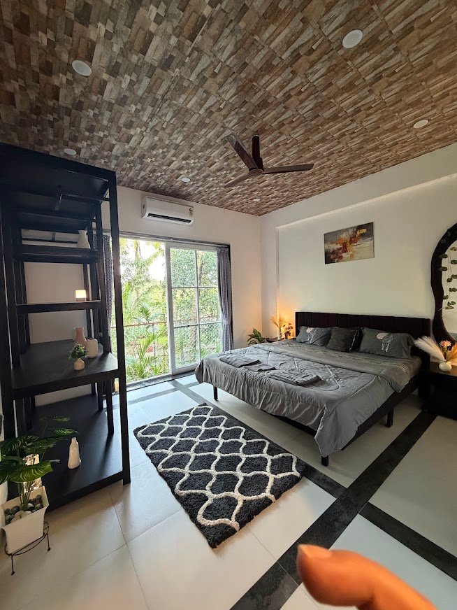 Coastal Diaries Restaurant — Bedroom
