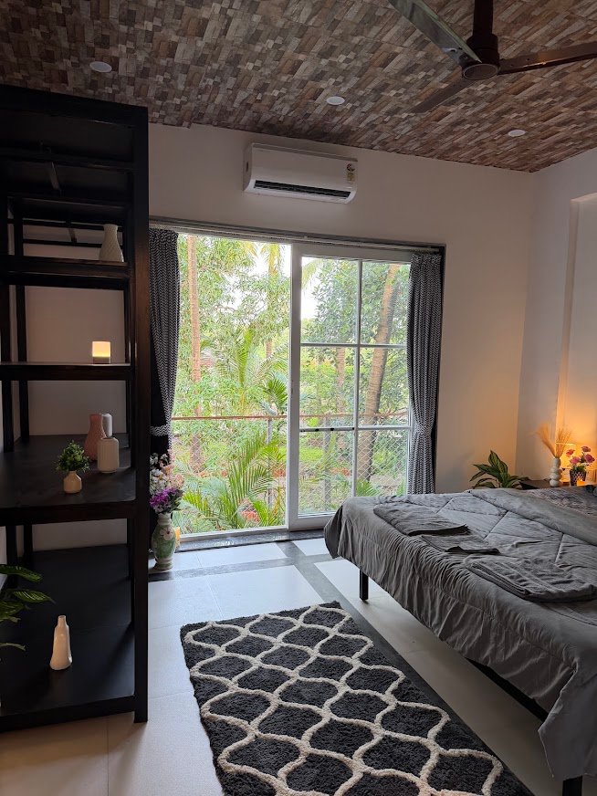 Coastal Diaries Restaurant — Bedroom