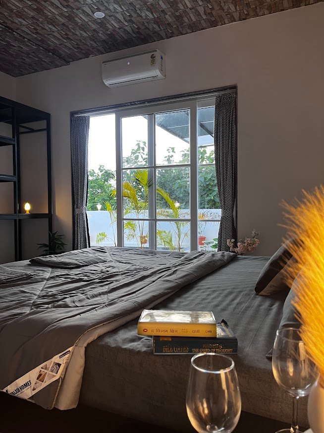 Coastal Diaries Restaurant — Bedroom