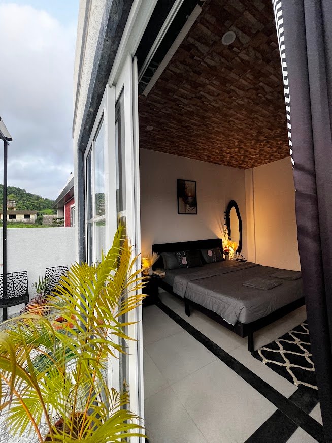 Coastal Diaries Restaurant — Bedroom