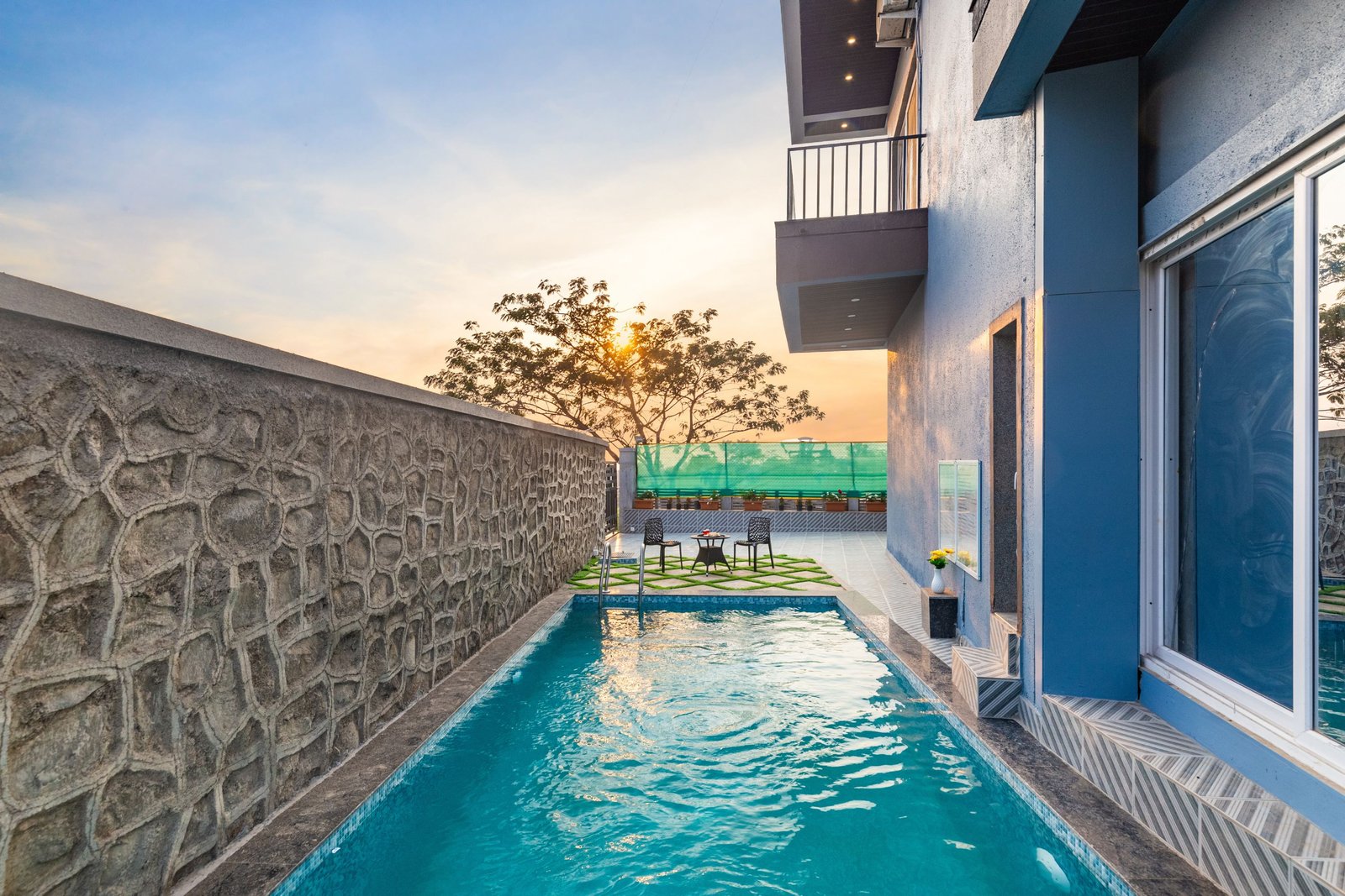 Coastal Diaries Restaurant — Pool
