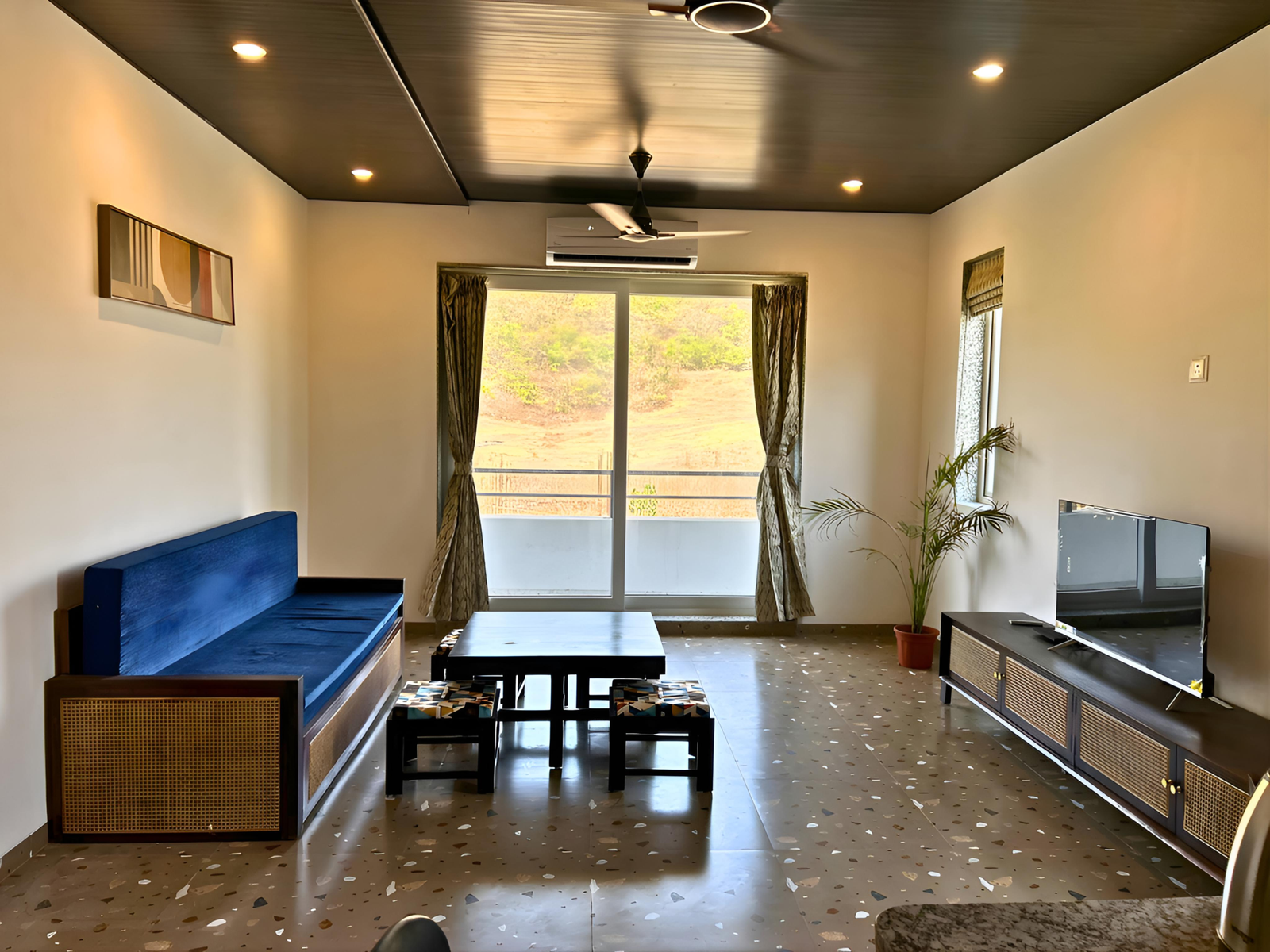 Coastal Diaries Restaurant — Living room
