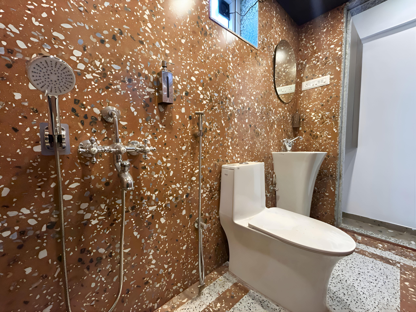 Coastal Diaries Restaurant — Full bathroom
