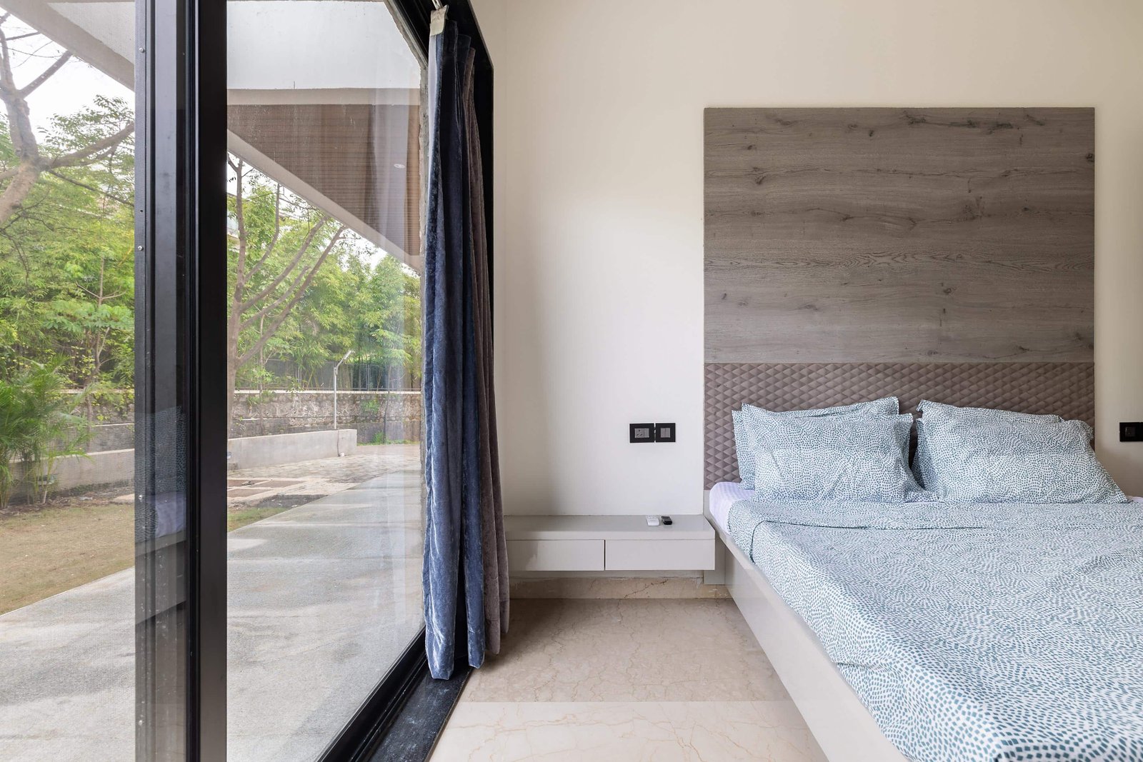 Coastal Diaries Restaurant — Bedroom
