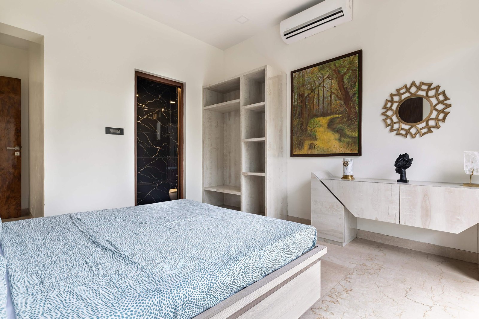 Coastal Diaries Restaurant — Bedroom