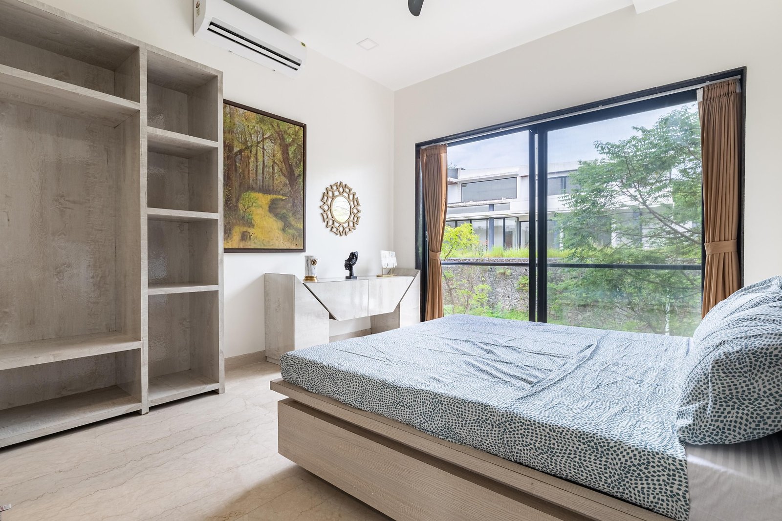 Coastal Diaries Restaurant — Bedroom